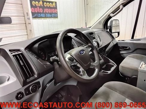 Used 2015 Ford Transit 250 130 Low Roof RWD image 11