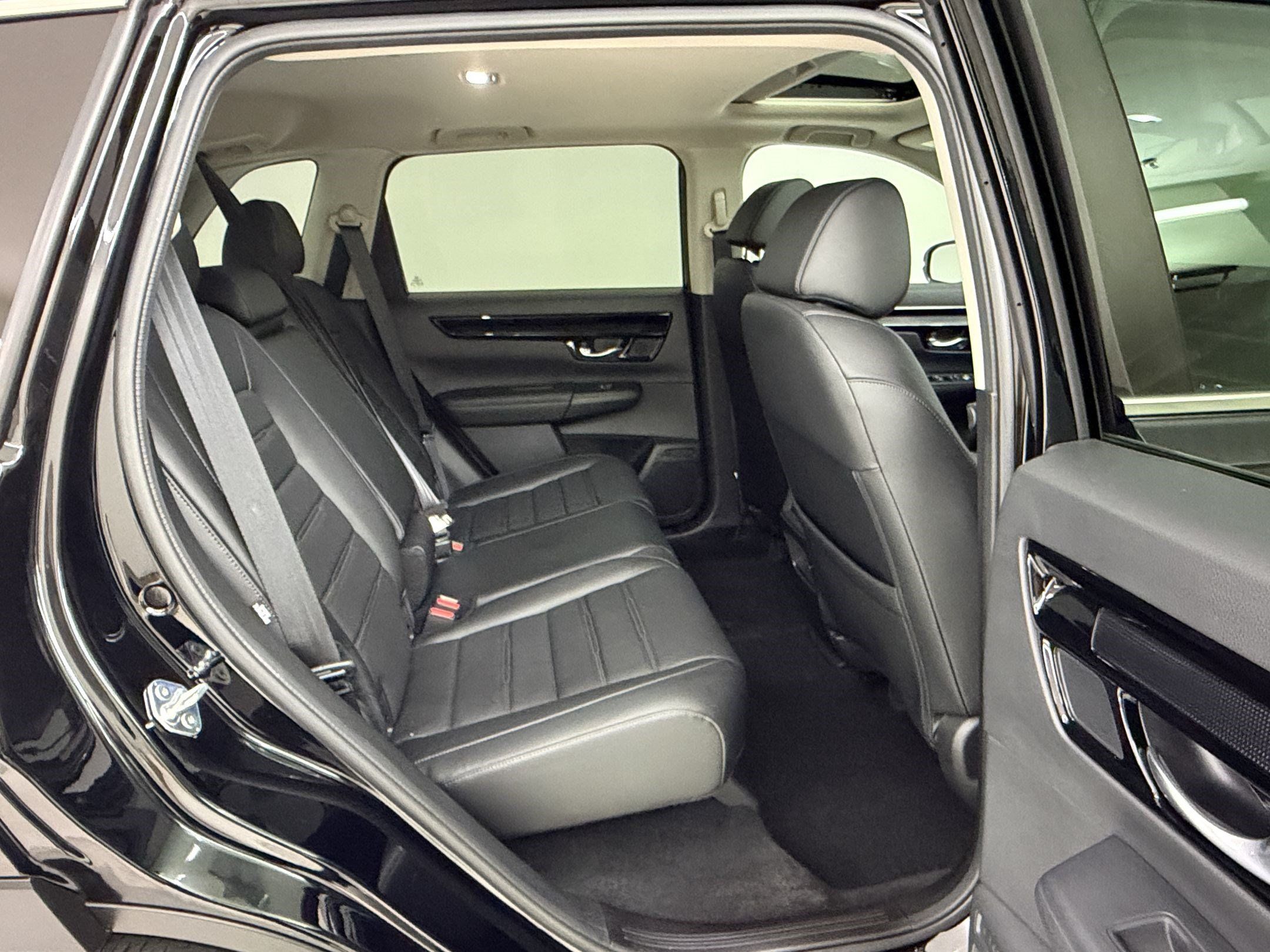 Used 2024 Honda CR-V EX-L image 30