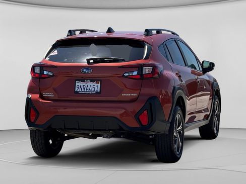 Used 2024 Subaru Crosstrek 2.0i Premium w/ Crosstrek Mirror Package AWD/4WD image 32