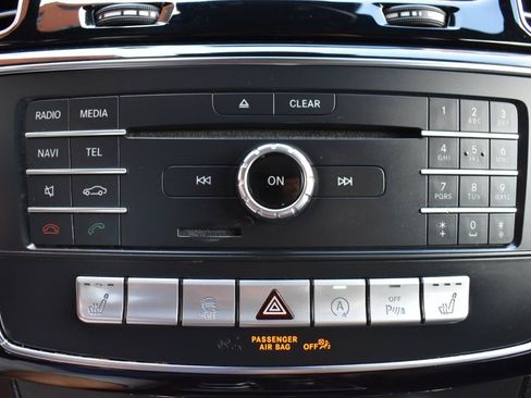Used 2019 Mercedes-Benz GLS 450 4MATIC image 40