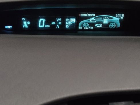 Used 2015 Toyota Prius Two image 23