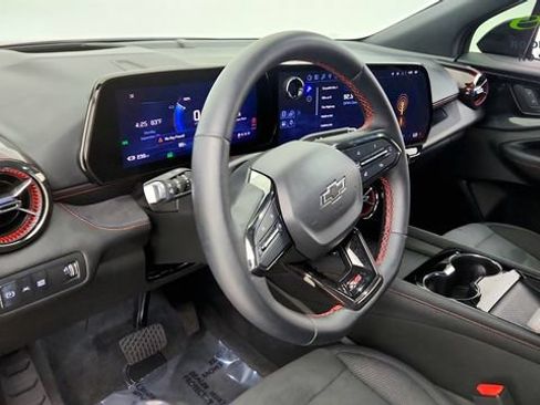 Used 2024 Chevrolet Blazer EV RS AWD/4WD image 47