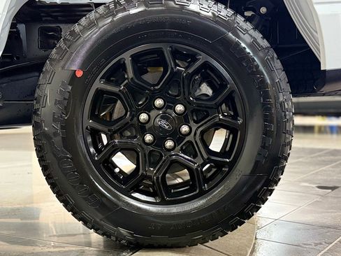New 2026 Ford F150 XLT w/ XLT Black Appearance Package AWD/4WD image 22