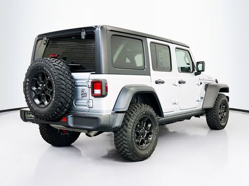Used 2023 Jeep Wrangler Unlimited w/ Cold Weather Group image 9