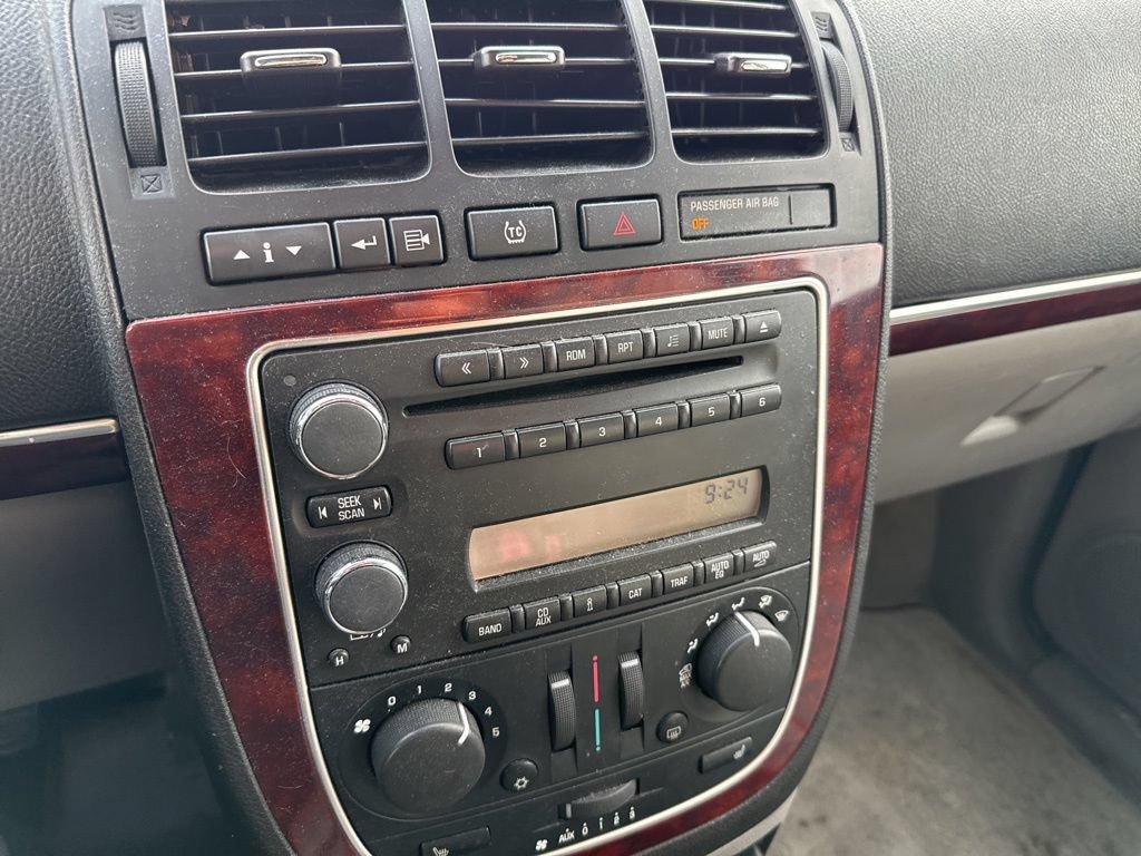 Used 2006 Buick Terraza CXL w/ Driver Confidence Package FWD image 23