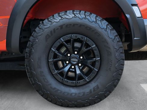 Used 2023 Ford F150 Raptor w/ Equipment Group 802A Raptor R AWD/4WD image 23