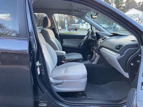 Used 2015 Subaru Forester 2.5i Premium w/ All-Weather Package image 13