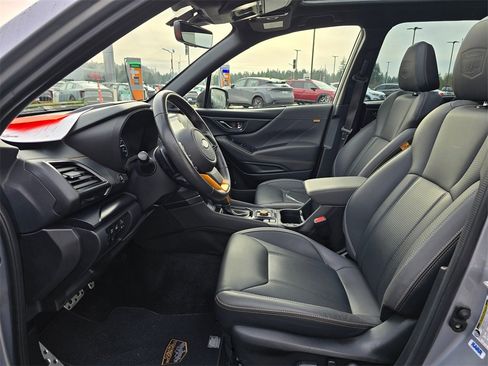 Used 2022 Subaru Forester Wilderness w/ Wilderness Package image 8