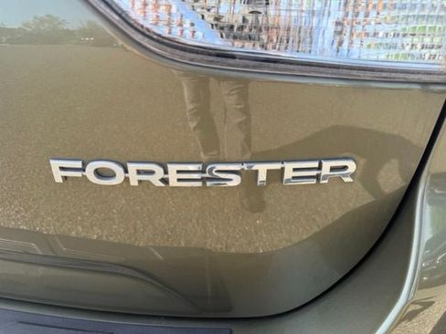Used 2023 Subaru Forester Premium AWD/4WD image 22