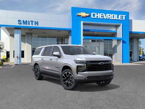 New 2026 Chevrolet Suburban RST w/ Comfort Package AWD/4WD image 1