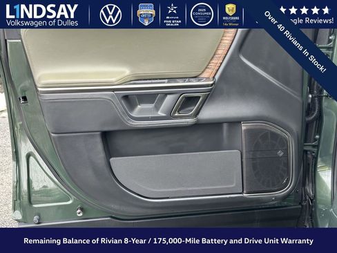 Used 2023 Rivian R1S Adventure image 9