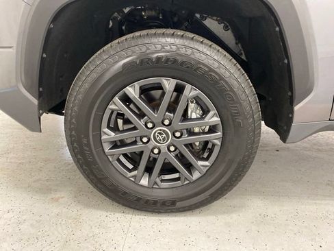 Used 2024 Toyota Tundra SR5 w/ SR5 Convenience Package AWD/4WD image 9