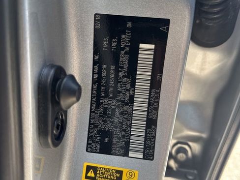 Used 2018 Toyota Highlander XLE image 38