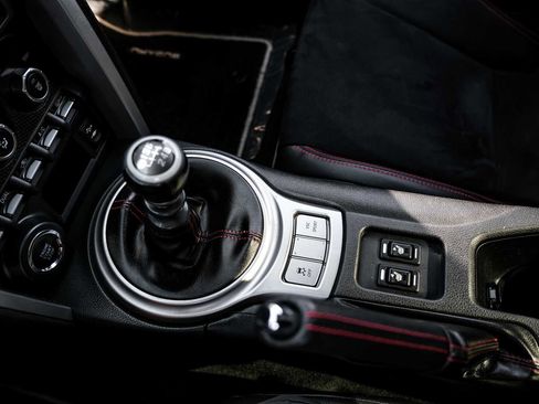 Used 2014 Subaru BRZ Limited w/ Popular Package #1A image 22