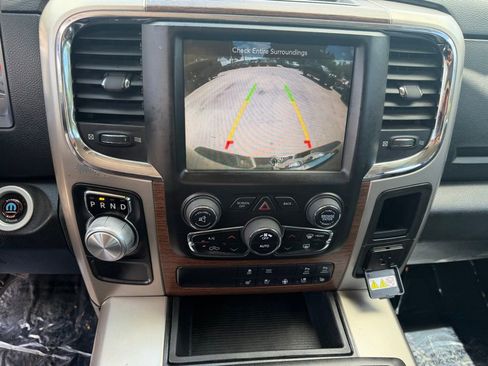 Used 2014 RAM 1500 Laramie w/ Convenience Group image 26