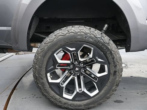 Used 2022 Ford F150 XLT w/ Equipment Group 302A High AWD/4WD image 13