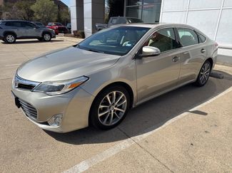 Used 2015 Toyota Avalon XLE Touring video 1