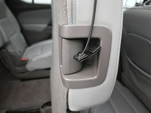 Used 2019 Chevrolet Traverse LT w/ LT Premium Package AWD/4WD image 46