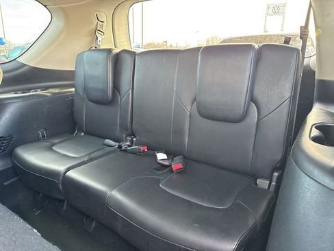 Used 2023 Nissan Armada SL image 11