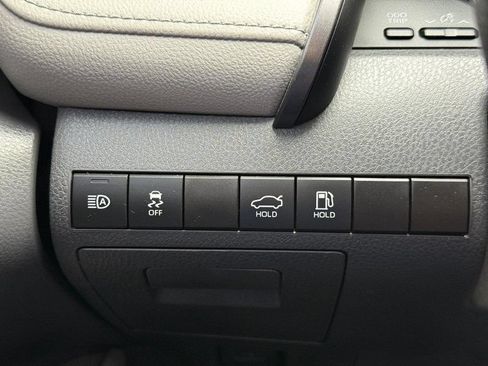 Used 2023 Toyota Camry LE w/ Convenience Package AWD/4WD image 29