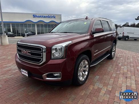 Used 2019 GMC Yukon SLE w/ SLE Value Package image 1