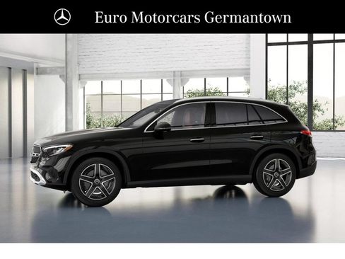 New 2027 Mercedes-Benz GLC 300 4MATIC image 36