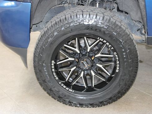 Used 2019 Chevrolet Silverado 2500 High Country w/ Duramax Plus Package AWD/4WD image 55