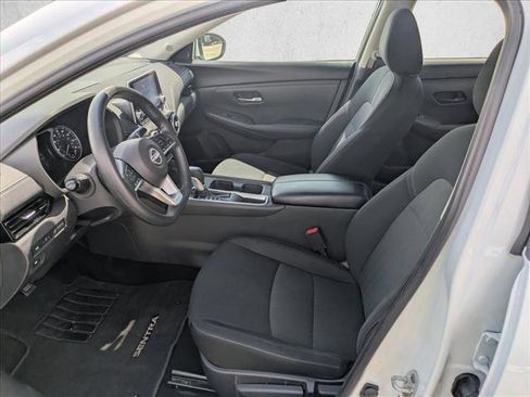 Used 2024 Nissan Sentra SV FWD image 14