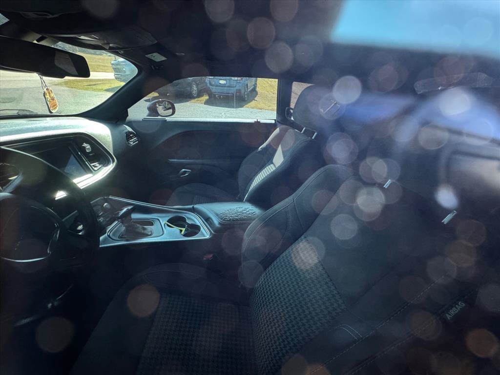 Used 2018 Dodge Challenger R/T w/ Blacktop Package RWD image 8
