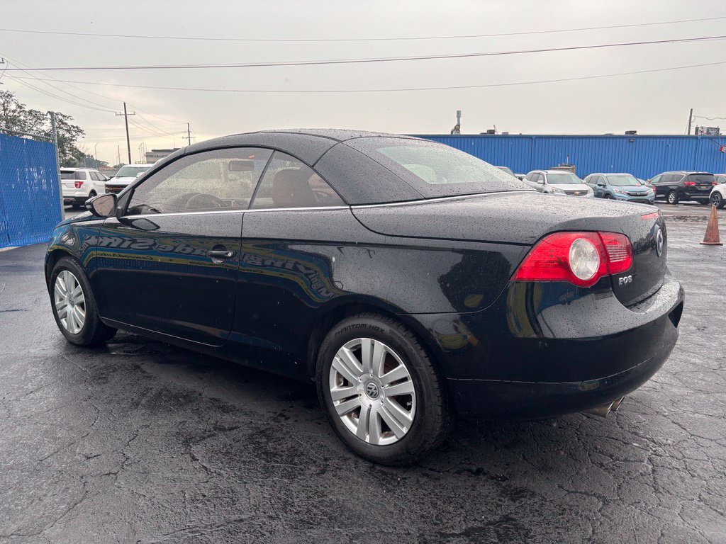 Used 2009 Volkswagen Eos Komfort FWD image 5