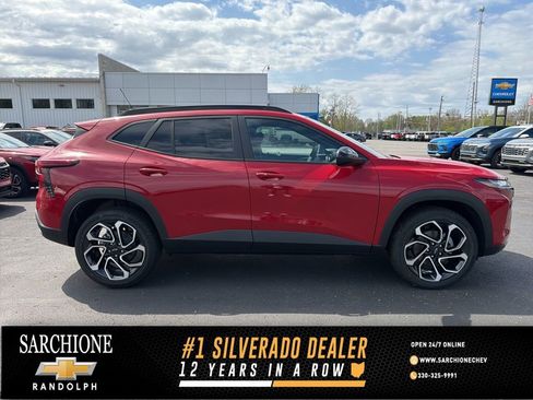 New 2026 Chevrolet Trax RS w/ Driver Confidence Package FWD image 1
