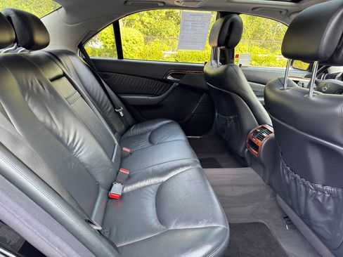 Used 2004 Mercedes-Benz S 500 4MATIC image 22