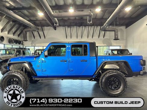 Used 2020 Jeep Gladiator Sport w/ Quick Order Package 24S AWD/4WD image 9