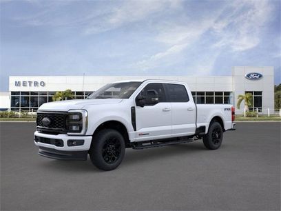 New 2026 Ford F250 Lariat w/ Black Appearance Package