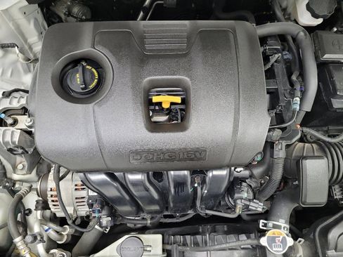 Used 2022 Kia Forte LXS image 30