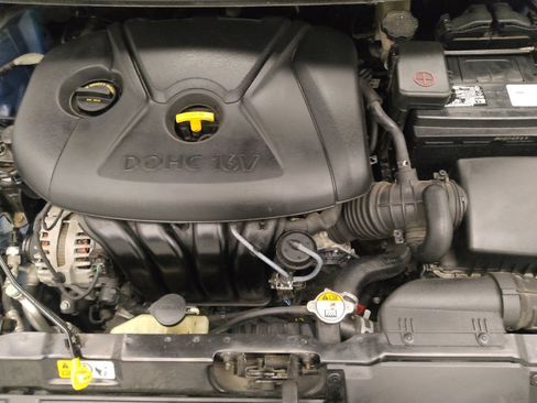 Used 2015 Hyundai Elantra SE w/ Option Group 02 image 30