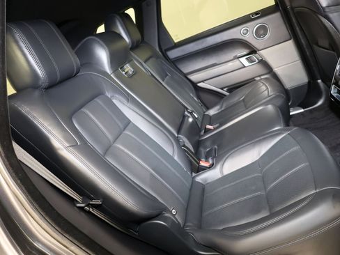 Used 2019 Land Rover Range Rover Sport Supercharged AWD/4WD image 42