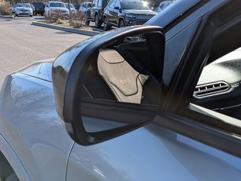 Used 2022 Jeep Compass High Altitude image 11