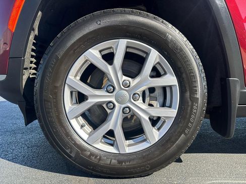 Used 2022 Jeep Grand Cherokee L Limited w/ Luxury Tech Group II image 43