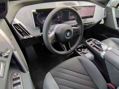 New 2026 BMW iX xDrive45 w/ M Sport Package AWD/4WD image 10