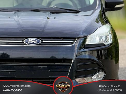 Used 2016 Ford Escape Titanium AWD/4WD image 12