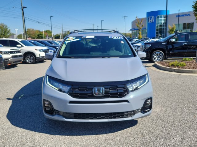 Certified 2025 Honda Odyssey Elite image 2