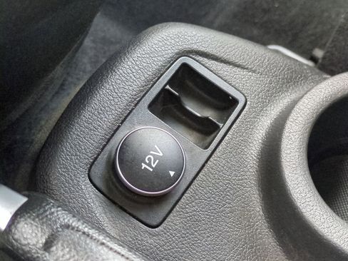 Used 2015 Ford Transit Connect XLT image 27