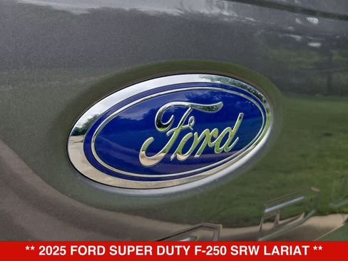 Used 2025 Ford F250 Lariat w/ Chrome Package AWD/4WD image 11