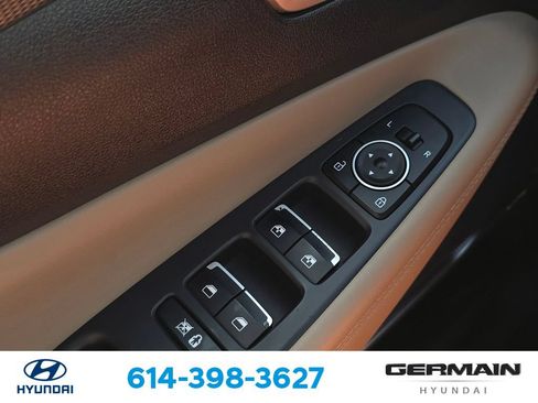 Used 2019 Hyundai Santa Fe AWD image 27