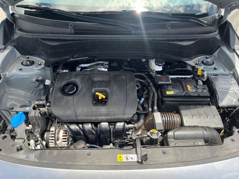 Used 2025 Kia Seltos S FWD image 26