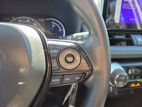 Used 2025 Toyota RAV4 LE image 16