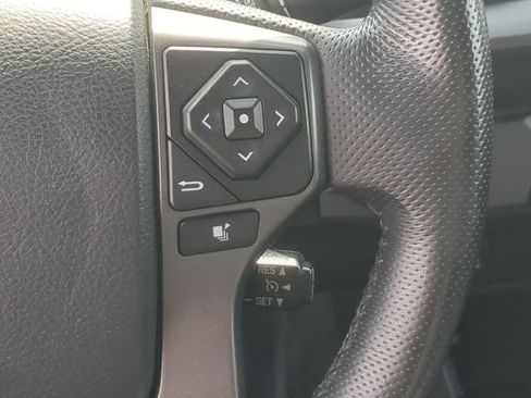 Used 2016 Toyota Tacoma TRD Sport w/ Towing Package RWD image 20