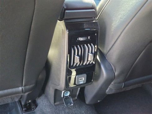 New 2026 Jeep Compass Latitude image 8