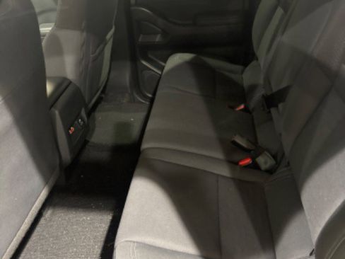 Used 2023 Nissan Frontier SV w/ SV Convenience Package image 44